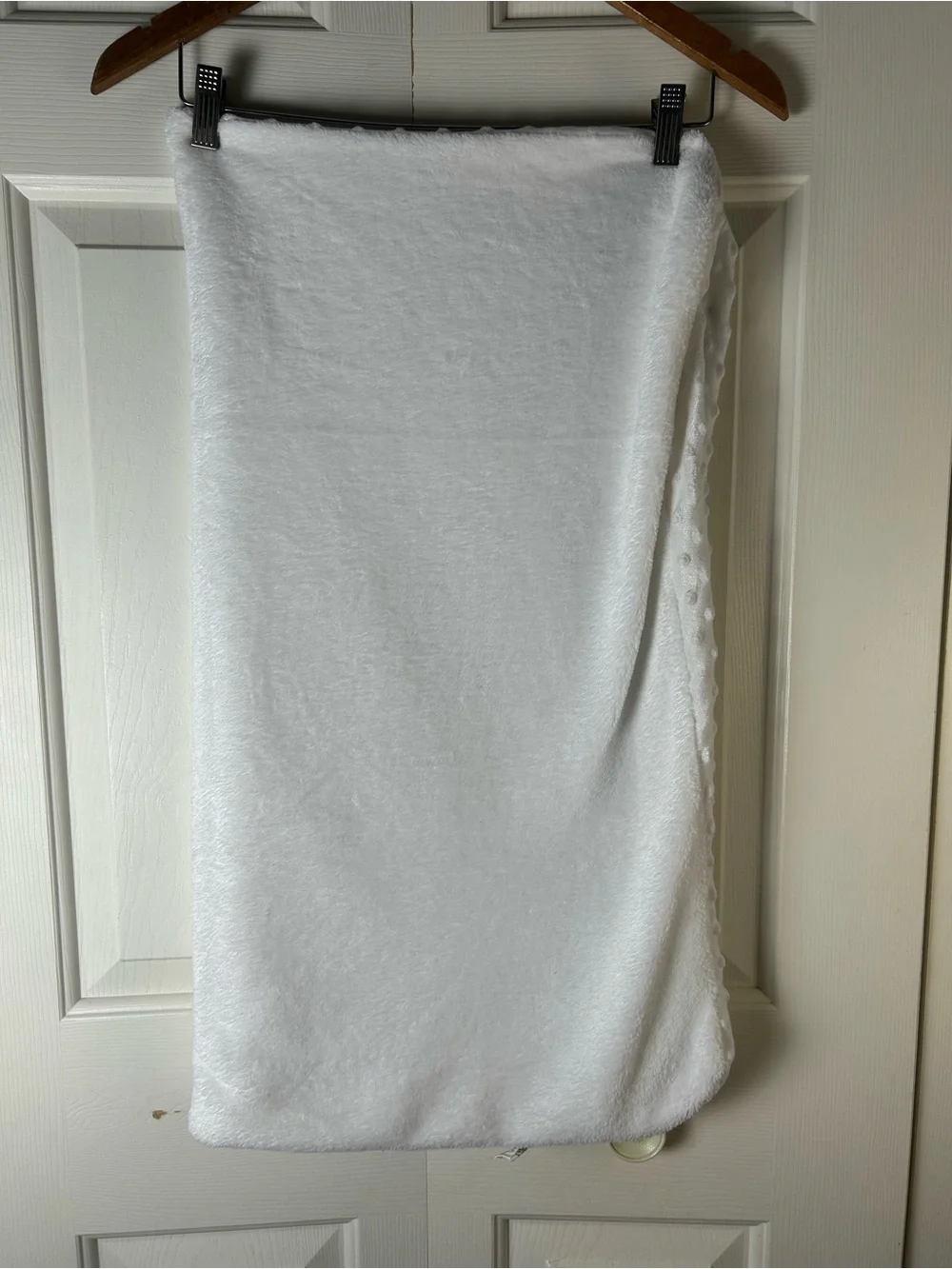 Blankets & Beyond Pink Elephant Baby Blanket White Minky Dot Bumps Gray Floral
